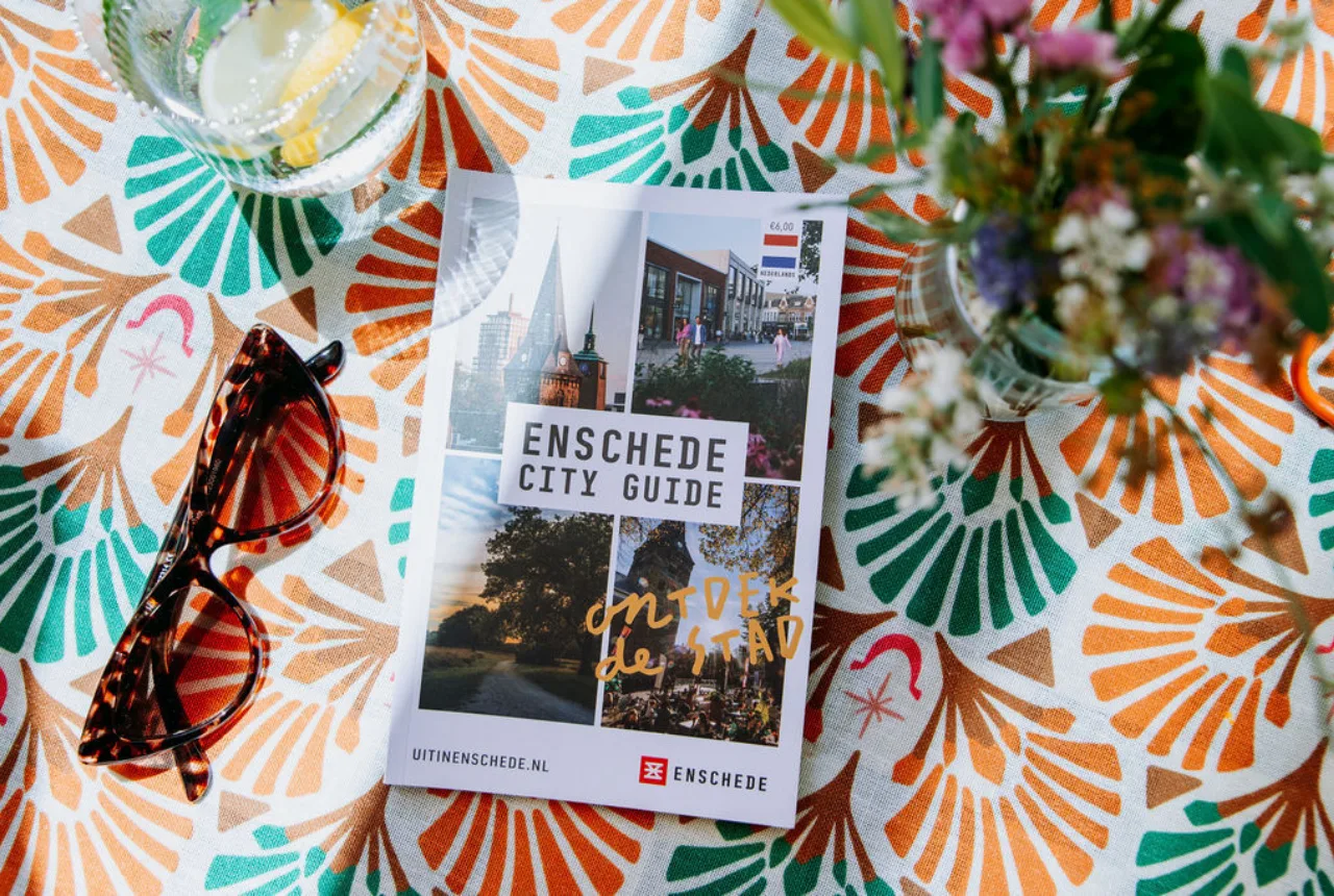  - Uit in Enschede