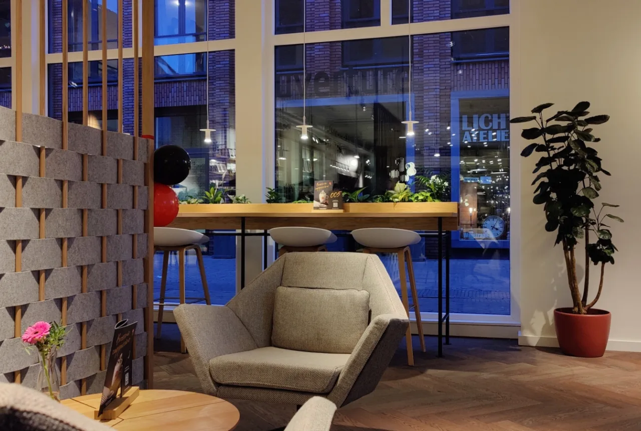 Douwe Egberts Café eten&drinken Enschede - Uit in Enschede