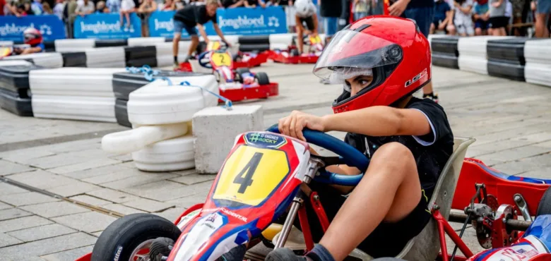 Racing Day Enschede - Uit in Enschede