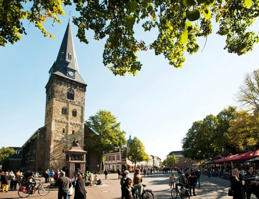 Oude Markt Enschede - Uit in Enschede